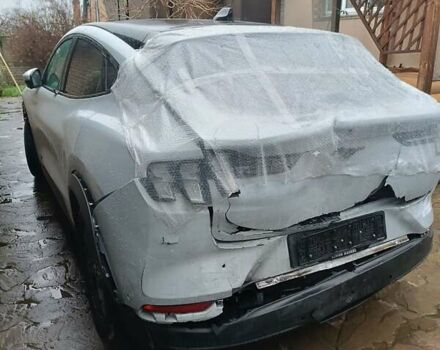 Белый Форд Mustang Mach-E, объемом двигателя 0 л и пробегом 39 тыс. км за 17000 $, фото 5 на Automoto.ua