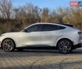 Белый Форд Mustang Mach-E, объемом двигателя 0 л и пробегом 31 тыс. км за 31999 $, фото 30 на Automoto.ua