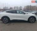 Белый Форд Mustang Mach-E, объемом двигателя 0 л и пробегом 37 тыс. км за 28900 $, фото 8 на Automoto.ua