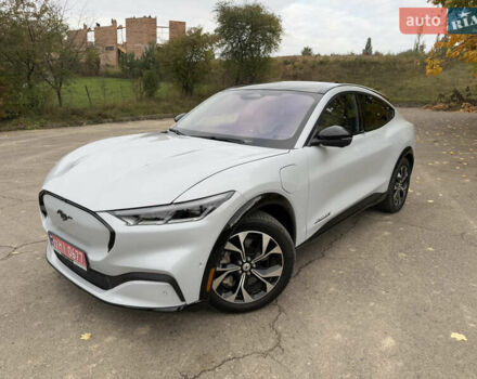 Форд Mustang Mach-E 2022 в Ровно на Automoto.ua Белый Форд Mustang Mach-E, объемом двигателя 0 л и пробегом 75 тыс. км за 23700 $, фото 27 на Automoto.ua