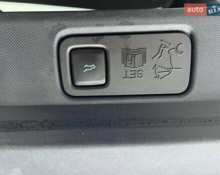 Белый Форд Mustang Mach-E, объемом двигателя 0 л и пробегом 80 тыс. км за 26640 $, фото 34 на Automoto.ua