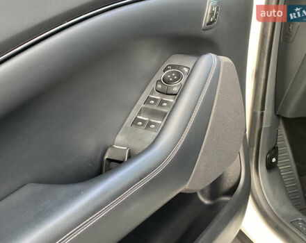 Белый Форд Mustang Mach-E, объемом двигателя 0 л и пробегом 58 тыс. км за 22950 $, фото 54 на Automoto.ua