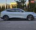 Белый Форд Mustang Mach-E, объемом двигателя 0 л и пробегом 31 тыс. км за 31999 $, фото 10 на Automoto.ua