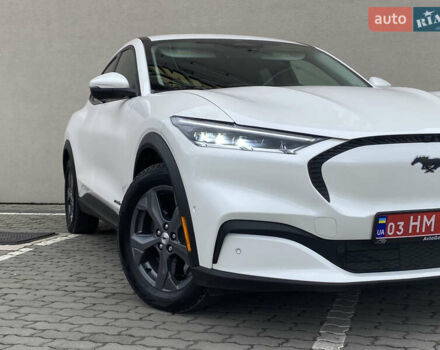 Білий Форд Mustang Mach-E, об'ємом двигуна 0 л та пробігом 58 тис. км за 22450 $, фото 7 на Automoto.ua