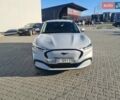 Білий Форд Mustang Mach-E, об'ємом двигуна 0 л та пробігом 97 тис. км за 21200 $, фото 1 на Automoto.ua