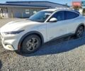 Белый Форд Mustang Mach-E, объемом двигателя 0 л и пробегом 103 тыс. км за 9600 $, фото 1 на Automoto.ua