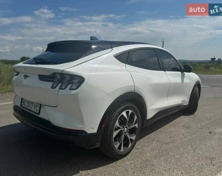 Белый Форд Mustang Mach-E, объемом двигателя 0 л и пробегом 41 тыс. км за 26500 $, фото 6 на Automoto.ua