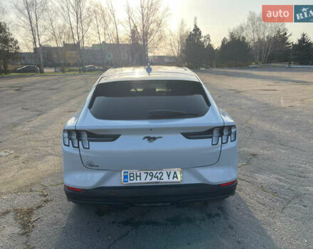 Белый Форд Mustang Mach-E, объемом двигателя 0 л и пробегом 66 тыс. км за 25000 $, фото 21 на Automoto.ua