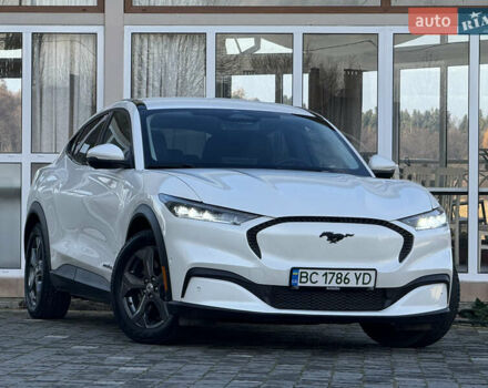 Белый Форд Mustang Mach-E, объемом двигателя 0 л и пробегом 60 тыс. км за 22200 $, фото 17 на Automoto.ua