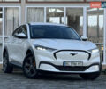 Белый Форд Mustang Mach-E, объемом двигателя 0 л и пробегом 60 тыс. км за 22200 $, фото 17 на Automoto.ua