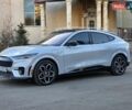 Белый Форд Mustang Mach-E, объемом двигателя 0 л и пробегом 31 тыс. км за 31999 $, фото 2 на Automoto.ua