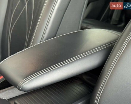 Белый Форд Mustang Mach-E, объемом двигателя 0 л и пробегом 59 тыс. км за 21950 $, фото 63 на Automoto.ua