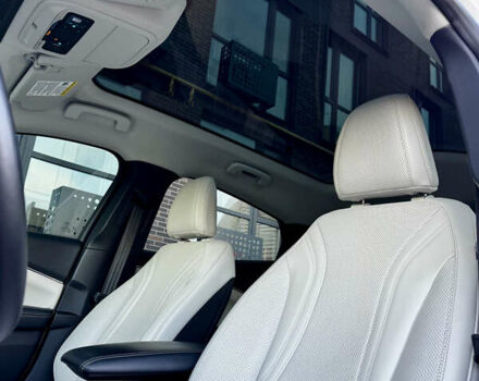 Білий Форд Mustang Mach-E, об'ємом двигуна 0 л та пробігом 42 тис. км за 25300 $, фото 18 на Automoto.ua