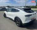 Белый Форд Mustang Mach-E, объемом двигателя 0 л и пробегом 73 тыс. км за 22000 $, фото 5 на Automoto.ua