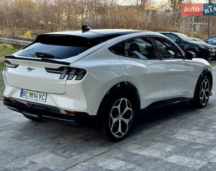 Білий Форд Mustang Mach-E, об'ємом двигуна 0 л та пробігом 42 тис. км за 25300 $, фото 8 на Automoto.ua