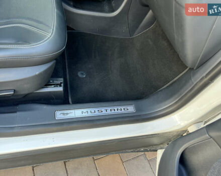 Білий Форд Mustang Mach-E, об'ємом двигуна 0 л та пробігом 48 тис. км за 25100 $, фото 26 на Automoto.ua