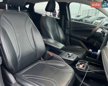 Белый Форд Mustang Mach-E, объемом двигателя 0 л и пробегом 80 тыс. км за 26640 $, фото 35 на Automoto.ua