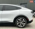 Белый Форд Mustang Mach-E, объемом двигателя 0 л и пробегом 80 тыс. км за 26640 $, фото 3 на Automoto.ua
