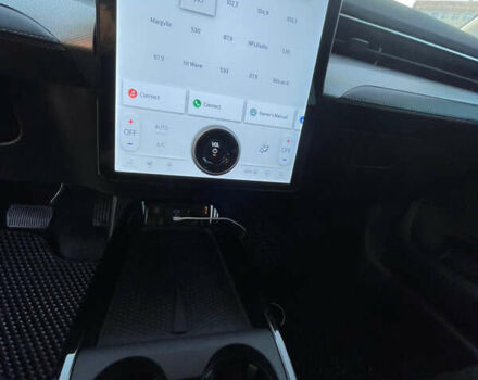 Белый Форд Mustang Mach-E, объемом двигателя 0 л и пробегом 66 тыс. км за 25000 $, фото 1 на Automoto.ua