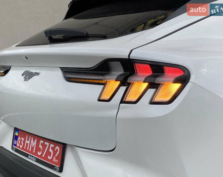 Білий Форд Mustang Mach-E, об'ємом двигуна 0 л та пробігом 58 тис. км за 22450 $, фото 45 на Automoto.ua