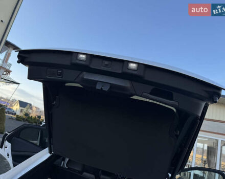 Белый Форд Mustang Mach-E, объемом двигателя 0 л и пробегом 60 тыс. км за 22200 $, фото 50 на Automoto.ua