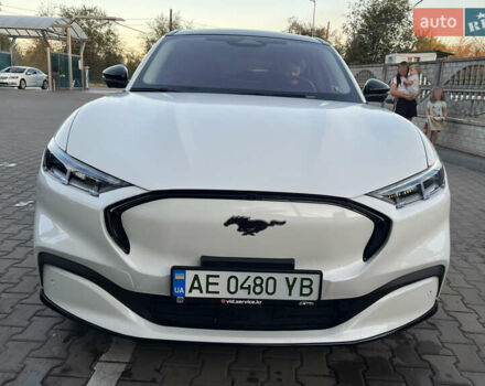 Білий Форд Mustang Mach-E, об'ємом двигуна 0 л та пробігом 48 тис. км за 26100 $, фото 5 на Automoto.ua