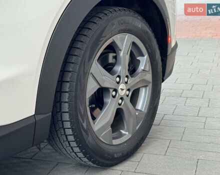 Белый Форд Mustang Mach-E, объемом двигателя 0 л и пробегом 59 тыс. км за 21950 $, фото 32 на Automoto.ua