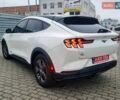 Белый Форд Mustang Mach-E, объемом двигателя 0 л и пробегом 34 тыс. км за 27000 $, фото 14 на Automoto.ua