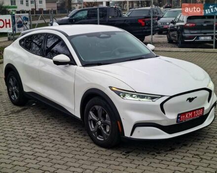 Белый Форд Mustang Mach-E, объемом двигателя 0 л и пробегом 34 тыс. км за 27000 $, фото 23 на Automoto.ua
