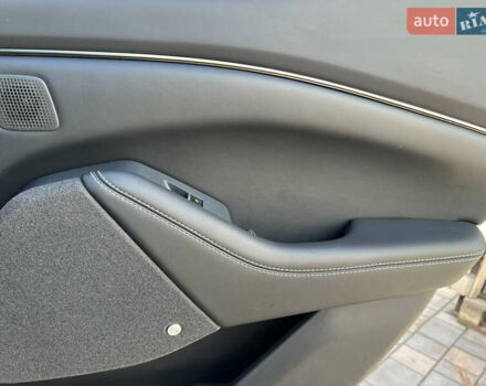 Білий Форд Mustang Mach-E, об'ємом двигуна 0 л та пробігом 48 тис. км за 25100 $, фото 28 на Automoto.ua