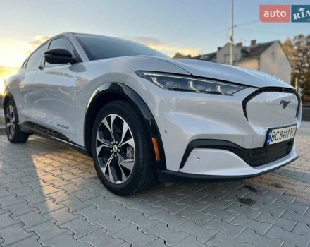 Білий Форд Mustang Mach-E, об'ємом двигуна 0 л та пробігом 79 тис. км за 26700 $, фото 1 на Automoto.ua