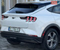 Белый Форд Mustang Mach-E, объемом двигателя 0 л и пробегом 60 тыс. км за 22200 $, фото 32 на Automoto.ua