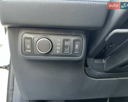 Білий Форд Mustang Mach-E, об'ємом двигуна 0 л та пробігом 48 тис. км за 25100 $, фото 19 на Automoto.ua