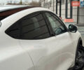 Белый Форд Mustang Mach-E, объемом двигателя 0 л и пробегом 59 тыс. км за 21950 $, фото 53 на Automoto.ua