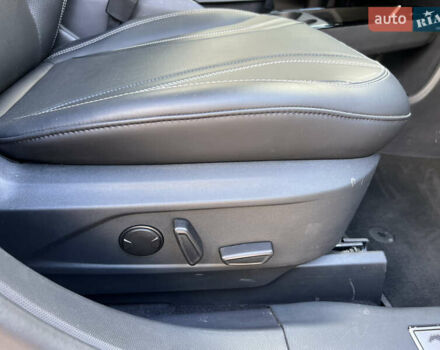 Білий Форд Mustang Mach-E, об'ємом двигуна 0 л та пробігом 48 тис. км за 25100 $, фото 22 на Automoto.ua