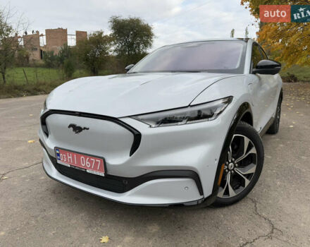 Форд Mustang Mach-E 2022 в Ровно на Automoto.ua Белый Форд Mustang Mach-E, объемом двигателя 0 л и пробегом 75 тыс. км за 23700 $, фото 24 на Automoto.ua