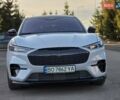 Белый Форд Mustang Mach-E, объемом двигателя 0 л и пробегом 31 тыс. км за 31999 $, фото 1 на Automoto.ua