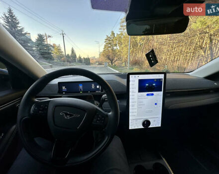 Белый Форд Mustang Mach-E, объемом двигателя 0 л и пробегом 51 тыс. км за 29900 $, фото 21 на Automoto.ua