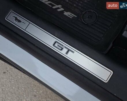 Белый Форд Mustang Mach-E, объемом двигателя 0 л и пробегом 31 тыс. км за 31999 $, фото 46 на Automoto.ua