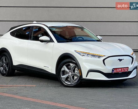 Белый Форд Mustang Mach-E, объемом двигателя 0 л и пробегом 58 тыс. км за 22950 $, фото 6 на Automoto.ua