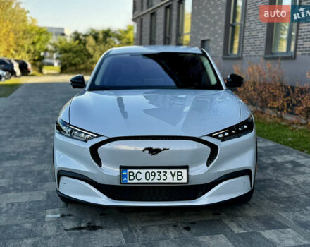Білий Форд Mustang Mach-E, об'ємом двигуна 0 л та пробігом 32 тис. км за 24900 $, фото 3 на Automoto.ua
