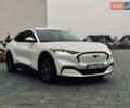 Белый Форд Mustang Mach-E, объемом двигателя 0 л и пробегом 93 тыс. км за 22250 $, фото 1 на Automoto.ua