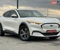 Белый Форд Mustang Mach-E, объемом двигателя 0 л и пробегом 59 тыс. км за 21950 $, фото 5 на Automoto.ua