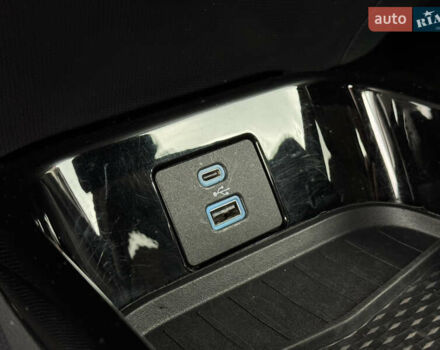 Белый Форд Mustang Mach-E, объемом двигателя 0 л и пробегом 59 тыс. км за 21950 $, фото 61 на Automoto.ua