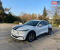 Белый Форд Mustang Mach-E, объемом двигателя 0 л и пробегом 66 тыс. км за 25000 $, фото 1 на Automoto.ua