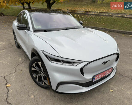Форд Mustang Mach-E 2022 в Ровно на Automoto.ua Белый Форд Mustang Mach-E, объемом двигателя 0 л и пробегом 75 тыс. км за 23700 $, фото 6 на Automoto.ua