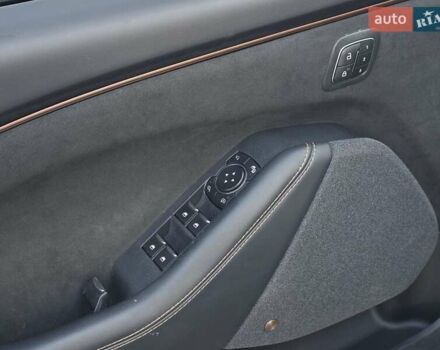 Белый Форд Mustang Mach-E, объемом двигателя 0 л и пробегом 31 тыс. км за 31999 $, фото 44 на Automoto.ua