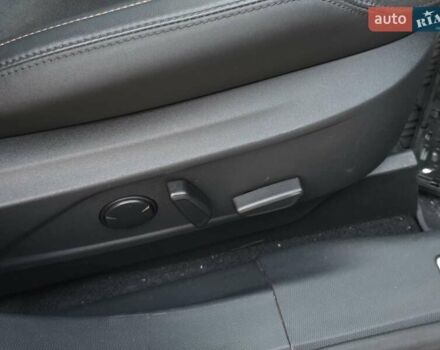 Белый Форд Mustang Mach-E, объемом двигателя 0 л и пробегом 31 тыс. км за 31999 $, фото 60 на Automoto.ua