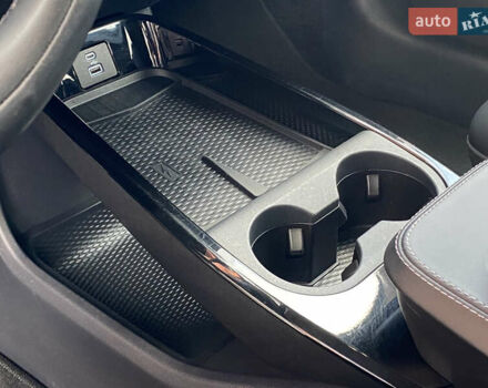 Белый Форд Mustang Mach-E, объемом двигателя 0 л и пробегом 58 тыс. км за 22950 $, фото 67 на Automoto.ua