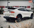 Белый Форд Mustang Mach-E, объемом двигателя 0 л и пробегом 93 тыс. км за 22250 $, фото 6 на Automoto.ua
